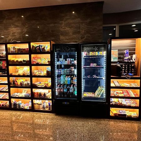 Barra Da Tijuca - 508 - De Frente Para Maravilhosa Piscina - Estacionamento Gratuito - Academia Comphania Atletica - Balsa Para Praia Gratis - Microondas - Geladeira Grande - Recepcao 24Horas - Wi-Fi - Com Pia ริโอเดจาเนโร ภายนอก รูปภาพ