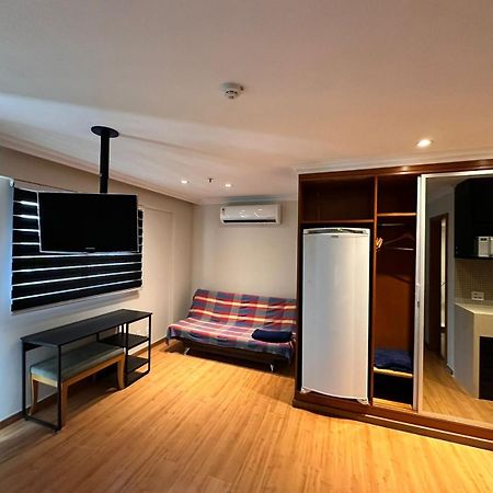 Barra Da Tijuca - 508 - De Frente Para Maravilhosa Piscina - Estacionamento Gratuito - Academia Comphania Atletica - Balsa Para Praia Gratis - Microondas - Geladeira Grande - Recepcao 24Horas - Wi-Fi - Com Pia ริโอเดจาเนโร ภายนอก รูปภาพ