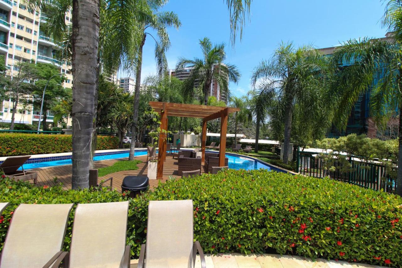 Barra Da Tijuca - 508 - De Frente Para Maravilhosa Piscina - Estacionamento Gratuito - Academia Comphania Atletica - Balsa Para Praia Gratis - Microondas - Geladeira Grande - Recepcao 24Horas - Wi-Fi - Com Pia ริโอเดจาเนโร ภายนอก รูปภาพ