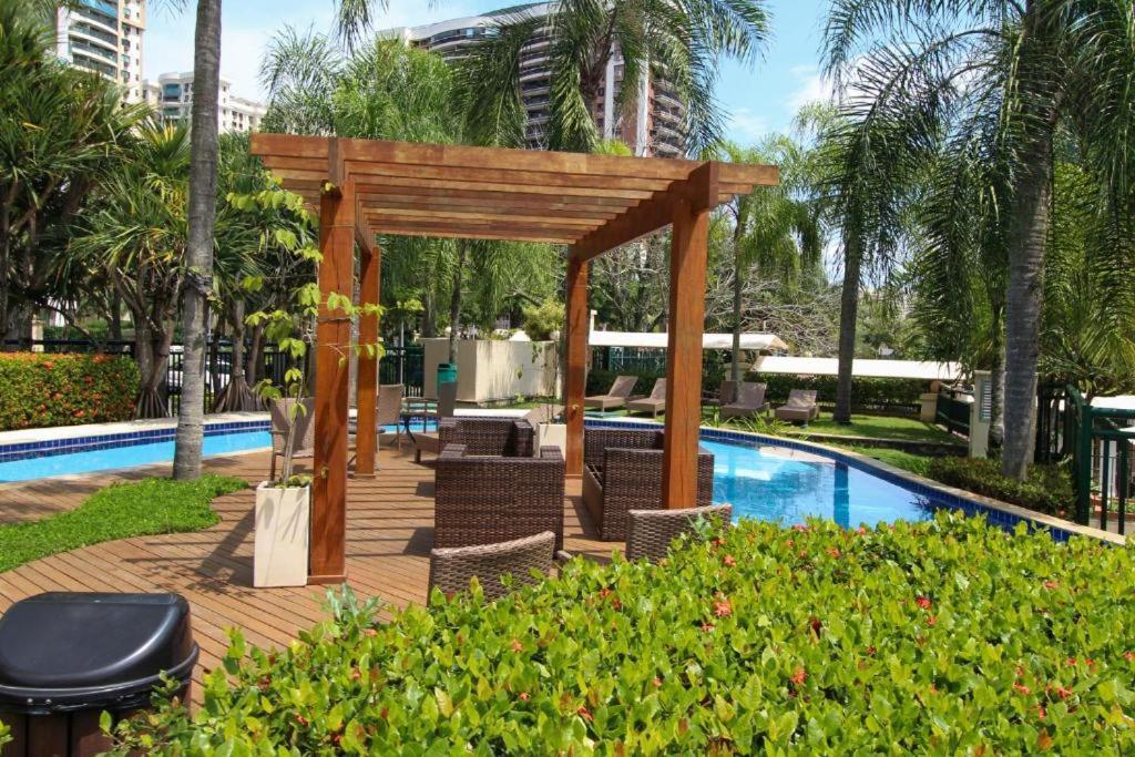 Barra Da Tijuca - 508 - De Frente Para Maravilhosa Piscina - Estacionamento Gratuito - Academia Comphania Atletica - Balsa Para Praia Gratis - Microondas - Geladeira Grande - Recepcao 24Horas - Wi-Fi - Com Pia ริโอเดจาเนโร ภายนอก รูปภาพ