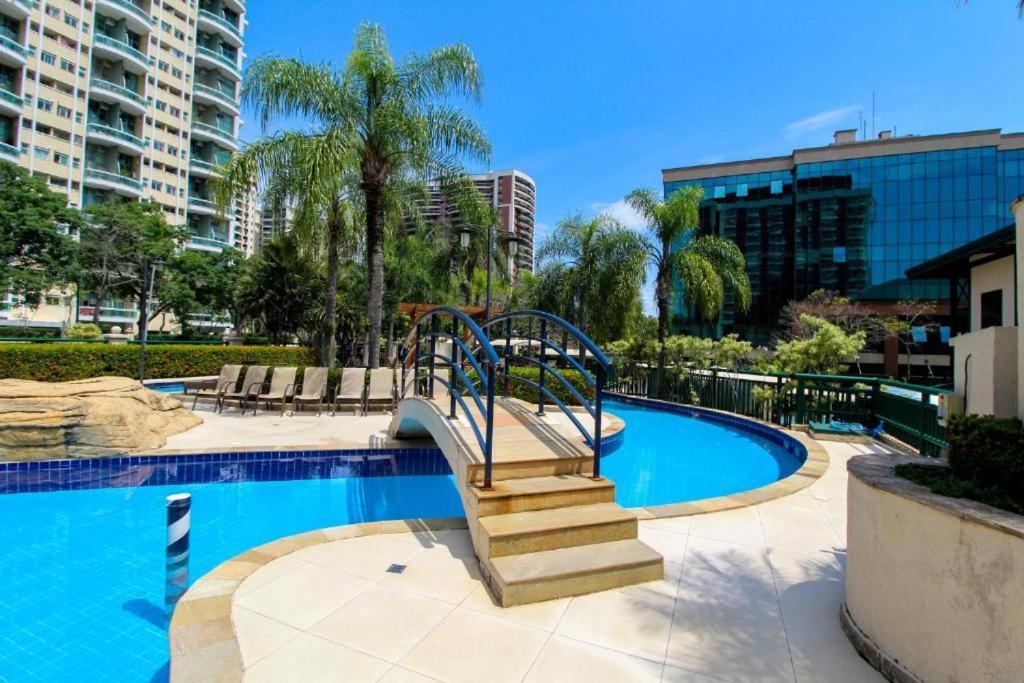 Barra Da Tijuca - 508 - De Frente Para Maravilhosa Piscina - Estacionamento Gratuito - Academia Comphania Atletica - Balsa Para Praia Gratis - Microondas - Geladeira Grande - Recepcao 24Horas - Wi-Fi - Com Pia ริโอเดจาเนโร ภายนอก รูปภาพ