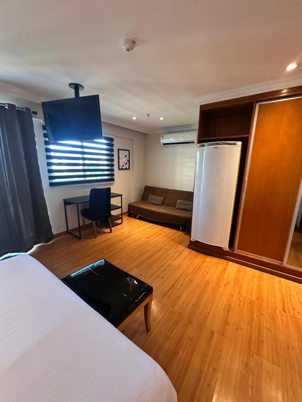 Barra Da Tijuca - 508 - De Frente Para Maravilhosa Piscina - Estacionamento Gratuito - Academia Comphania Atletica - Balsa Para Praia Gratis - Microondas - Geladeira Grande - Recepcao 24Horas - Wi-Fi - Com Pia ริโอเดจาเนโร ภายนอก รูปภาพ